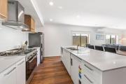 Top Mickleham