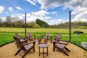 Dogwood Dell Cabin - Hot Tub - King Bed - Fire Pit- Family Friendly
