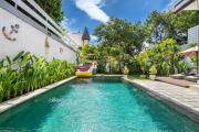 Top Seminyak Top Seminyak
