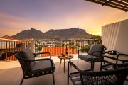 Table Mountain Views - Stylish Two Bedroom Apartment