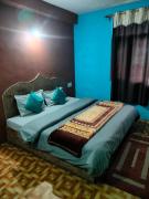 Non Stop Cafe Hostel & Stay