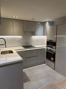 Modern Luxury Battersea Stay