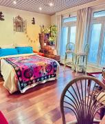 Green house, cosy garden Paris