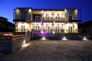 Niriides boutique suites