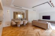 Elysee Prestige - Luxury Home near Champs Elysees
