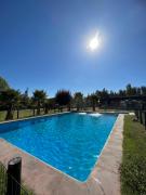 Valle escondido lago Rapel