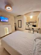 Tranquillity, Style and Location at Monet Loft