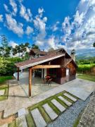 Casa Vila em Santo Antônio, Bocaina de Minas - MG