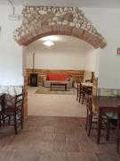 Top Santa Elisabetta