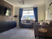 3BR Sleeps 6 Free Parking Near Glasgow City