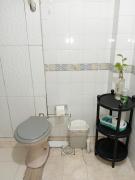 COMO EN CASA!! Monoambiente, lugar tranquilo y seguro, a minutos del aeropuerto y de centros comerciales de Asunción!!