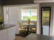 Plymouth St Guest Home near Oakland Vibes