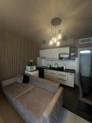 LUX CENTRAL APARTMAN WITH FRee PRIVATE PARKING