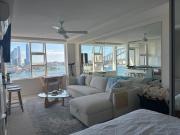 Harbourview Studio with Iconic Fireworks Views