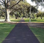 City 3BR 3 Ensuite Townhouse Parking Balcony