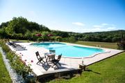 Courtyard Cottage at Domaine Lavie - Charming Béarnais Home near Salies-de-Béarn