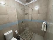 The Palms Apartment on the beachfront, wifi, TV