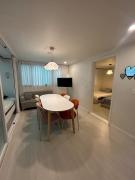 16 people,3R5B,Myeongdong,Seoul Station,Itaewon