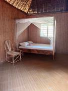 Sawa Sawa Beach Hotel&Backpacks