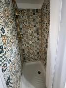 Studio au dernier étage dune bastide grassoise