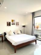 22 Homestay Near Techo international airport