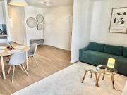 REVON Central-Urban apartment, Free Parking
