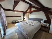 Maison mitoyenne entre lac et montagnes - Pension équestre possible