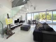 Holiday Home Elegante Villa am Strand- Jacuzzi und Garten by Interhome