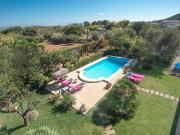 Holiday Home Villa Assumpció in Pollença mit Pool und Grill by Interhome