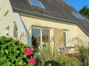 Holiday Home Komforthaus mit Traumgarten und Meerblick by Interhome