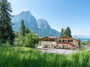 Apartment mit traumhaftem Ausblick by Interhome