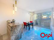 Appartement rénové avec coin nuit, terrasse et parking à Menton - FR-1-647-53