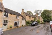 Honeystone Cottage, Stanton, Broadway - Sleeps 9