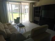 Spacious Beachfront 2bedroom apartment lagoon view