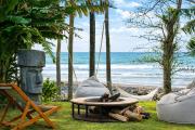 Private beach Oceanfront 3bd Villa