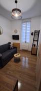Studio agréable, stationnement gratuit, quartier Anglais