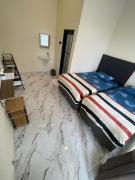 AJA Tumpaksewu Homestay