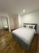 Modern One-Bedroom in Kidbrooke