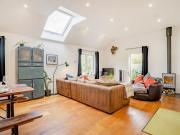 4 Bed in Cwmhiraeth 93546