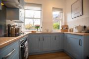Charming Garden Apartment, Harrogate