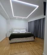 2 Level Loft Loreto Pasteur