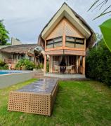The Cliffhouse Samboan