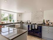 Top Winfrith Newburgh