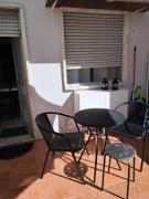 T1 Totalmente Equipado terraço privado