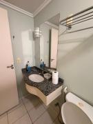 Apartment, heated pool, behind the Singapore mall