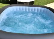 Rez-de-villa cosy avec jacuzzi et billiards Callas