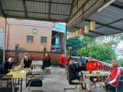 5 Minutes to slow boat pier hostel