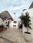 Top Alberobello