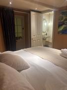 Charming central Winchester room, self-contained