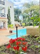 Wayside Beach Apartments